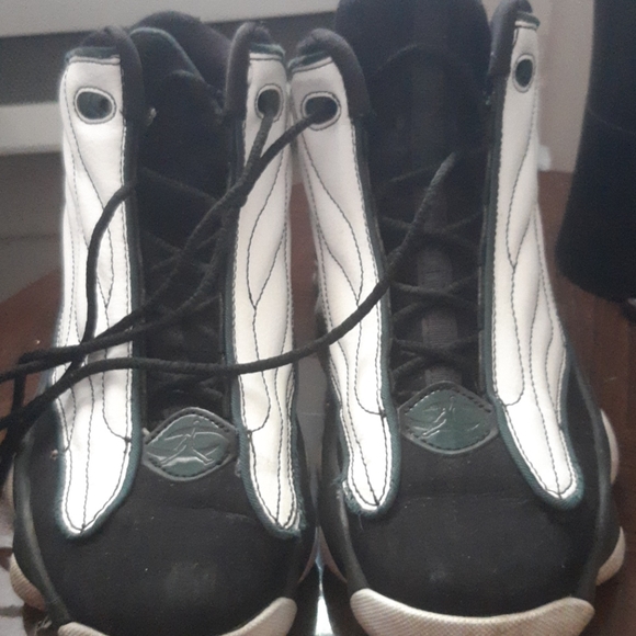 Jordan shoes - Picture 2 of 3